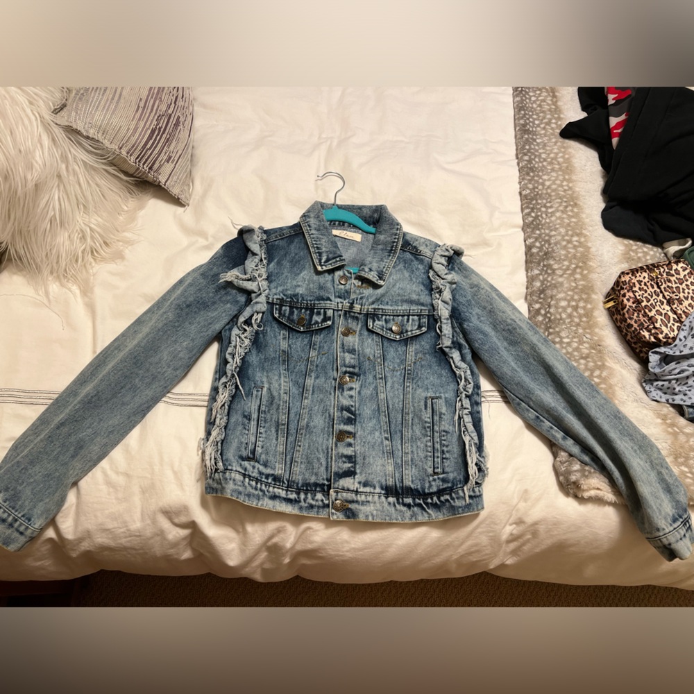 Ruffle Jean jacket